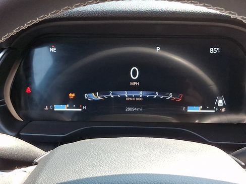 Certified 2023 Jeep Grand Cherokee Altitude AWD/4WD image 21