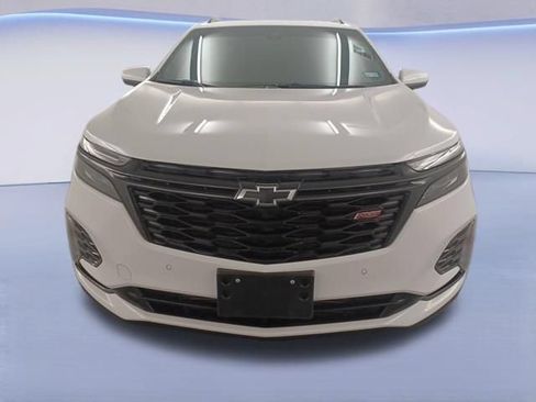 Used 2024 Chevrolet Equinox RS w/ LPO, Floor Liner Package FWD image 2