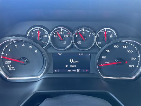 Used 2021 Chevrolet Tahoe Z71 w/ Luxury Package image 11