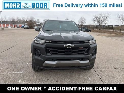 Used 2025 Chevrolet Colorado Trail Boss image 11