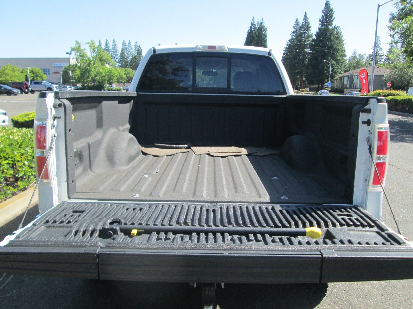 Used 2009 Ford F150 XLT AWD/4WD image 7