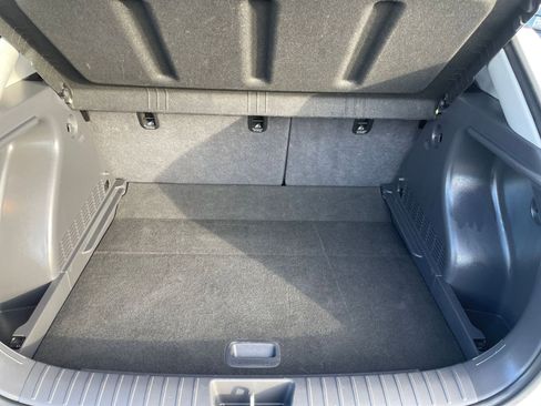 Used 2025 Hyundai Kona SEL image 31