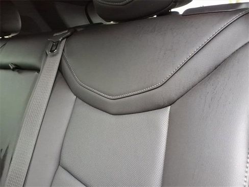 Certified 2022 Cadillac XT5 Premium Luxury w/ Technology Package image 11