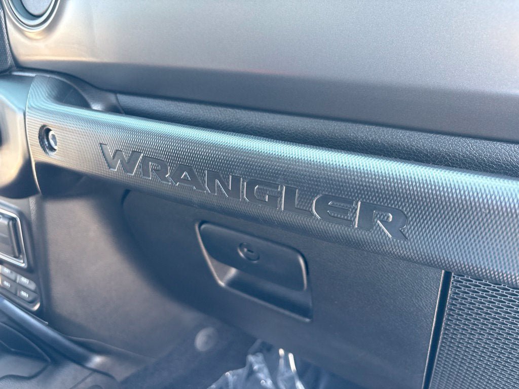 Used 2023 Jeep Wrangler Unlimited Sport AWD/4WD image 33