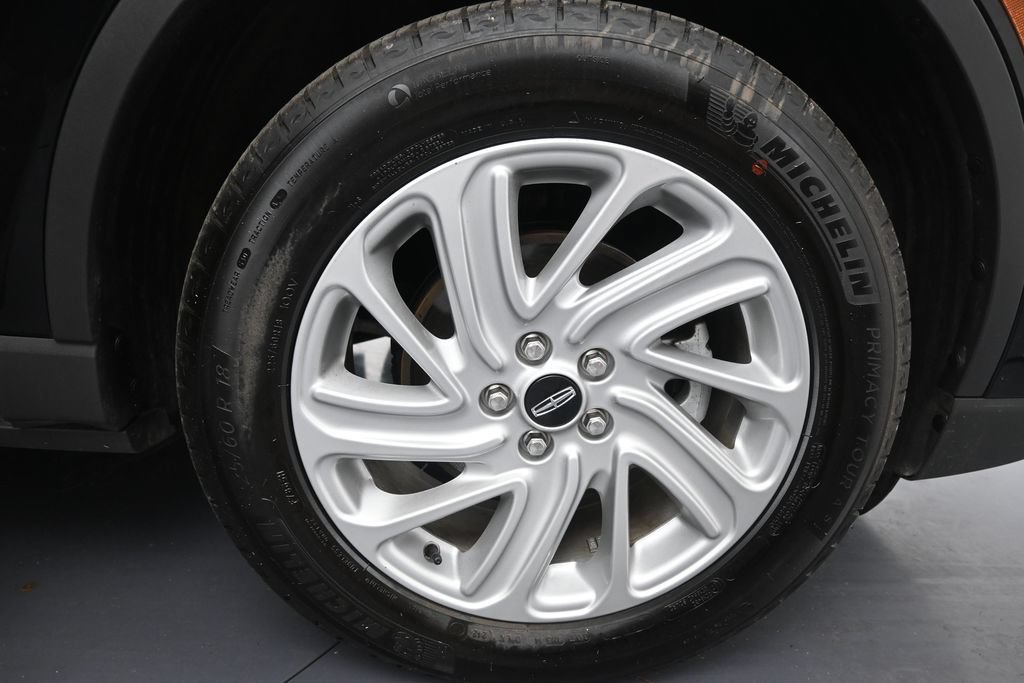 Used 2025 Lincoln Corsair AWD image 33