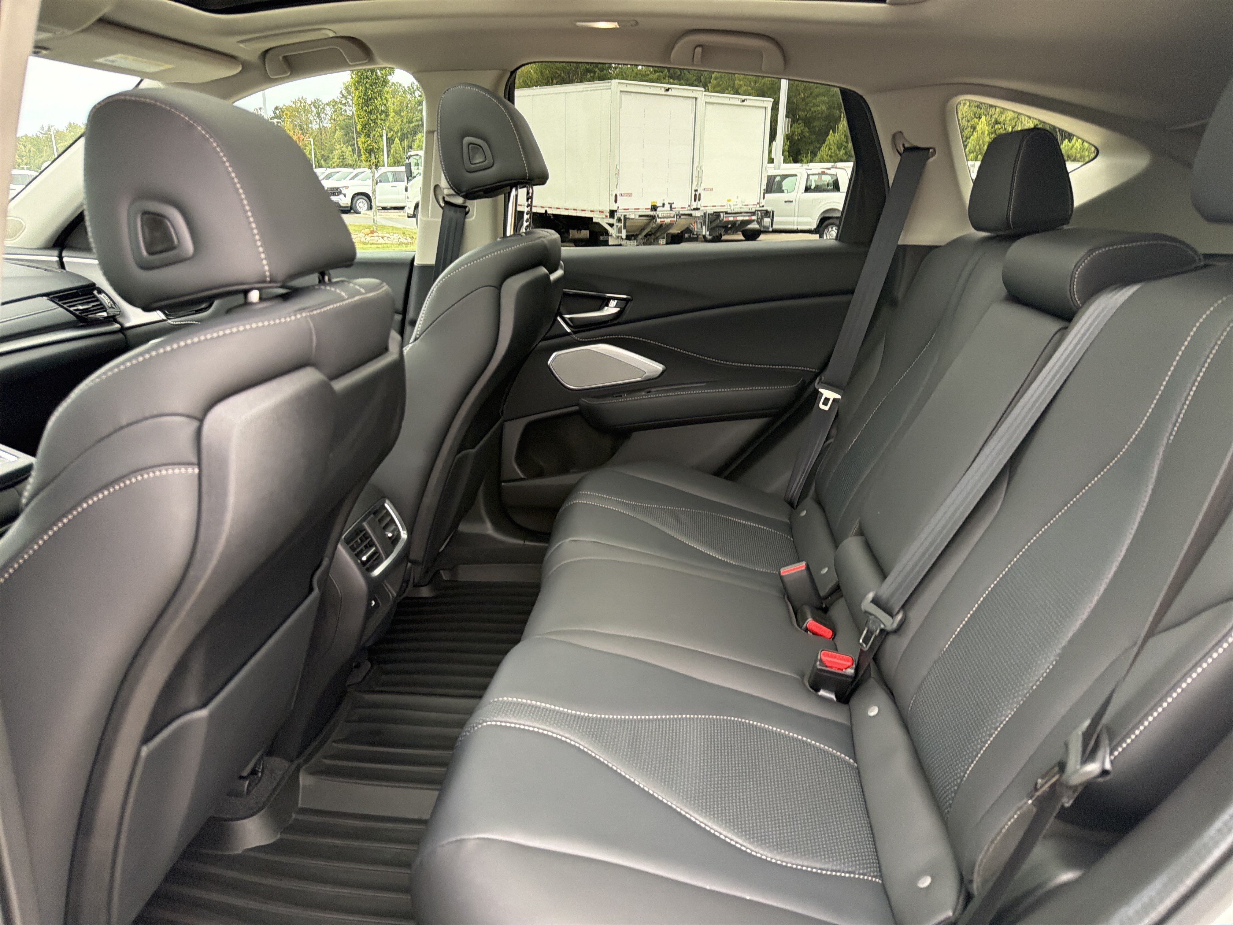 Certified 2026 Acura RDX w/ Technology Package AWD/4WD image 31