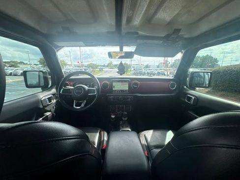 Used 2022 Jeep Gladiator Rubicon w/ LED Lighting Group AWD/4WD image 22