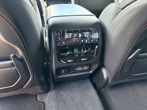 Used 2022 Jeep Grand Cherokee Summit AWD/4WD image 20