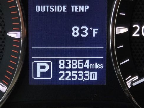 Used 2020 Nissan Armada SL w/ Premium Package image 32