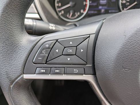 Certified 2025 Nissan Altima 2.5 SV FWD image 23