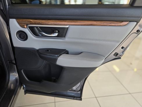 Used 2018 Honda CR-V Touring image 24
