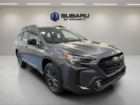 Used 2025 Subaru Outback Onyx Edition AWD/4WD image 7