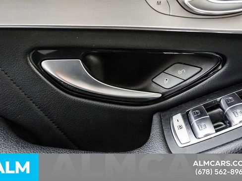 Used 2022 Mercedes-Benz GLC 300 4MATIC Coupe image 46