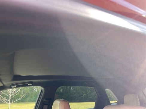 Used 2018 Cadillac XT5 Premium Luxury w/ Driver Assist Package image 29