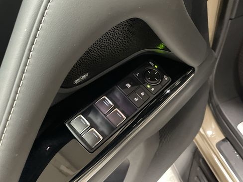 Used 2025 Lexus LX 700h Overtrail image 23