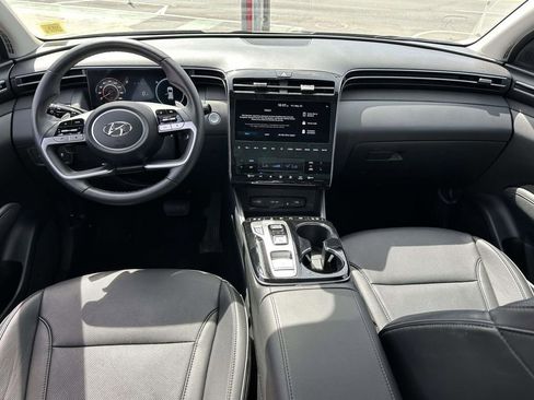 Certified 2024 Hyundai Tucson Limited AWD/4WD image 14