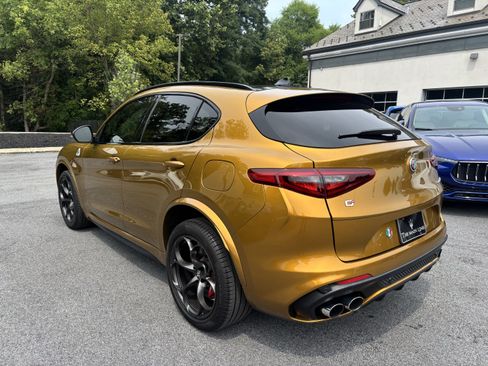 Used 2022 Alfa Romeo Stelvio Quadrifoglio w/ Active Assist Plus Package AWD/4WD image 3