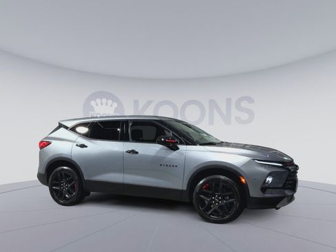 Used 2025 Chevrolet Blazer LT w/ Redline Edition image 2