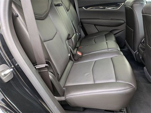 Used 2022 Cadillac XT5 Premium Luxury w/ Technology Package image 17