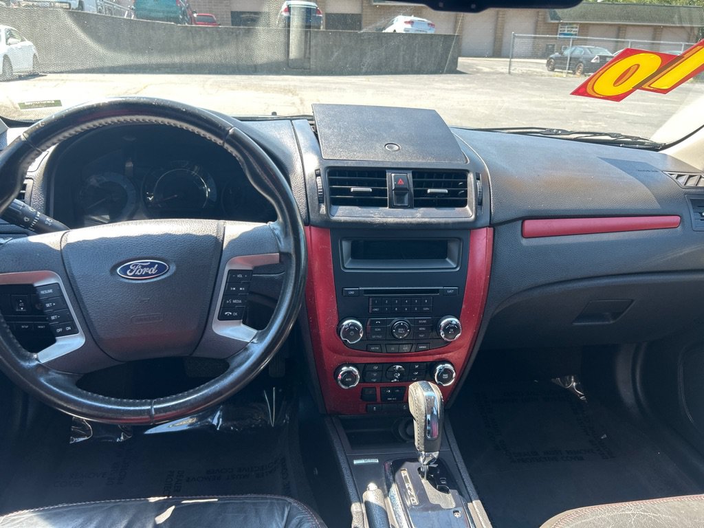 Used 2010 Ford Fusion Sport FWD image 13
