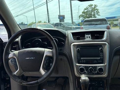 Used 2015 GMC Acadia Denali FWD image 16