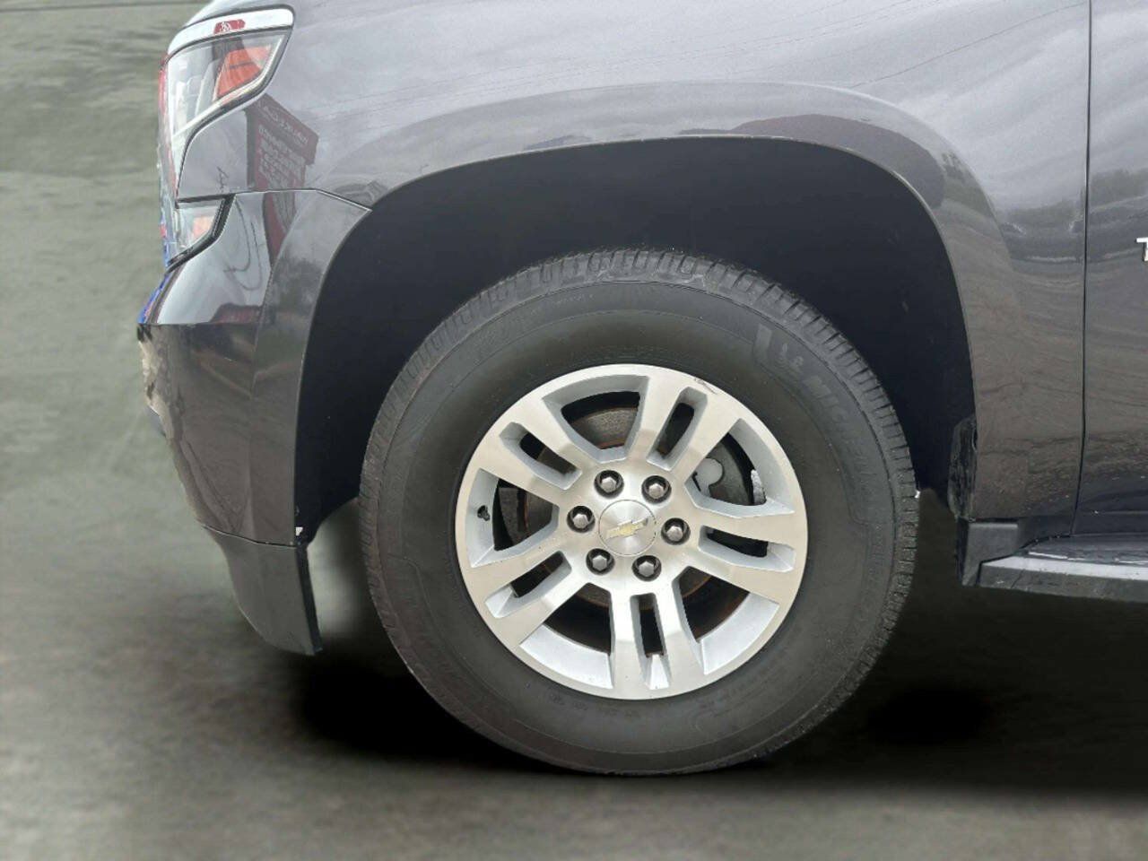 Used 2018 Chevrolet Tahoe LT AWD/4WD image 41