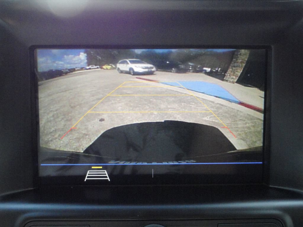 Used 2019 GMC Terrain SLE w/ Driver Convenience Package FWD image 18
