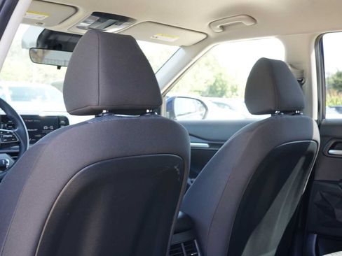 Certified 2026 Kia Seltos LX FWD image 19