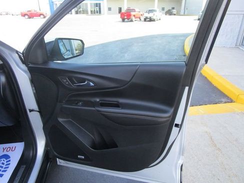 Used 2019 Chevrolet Equinox Premier image 22
