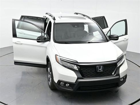 Used 2020 Honda Passport Touring image 50
