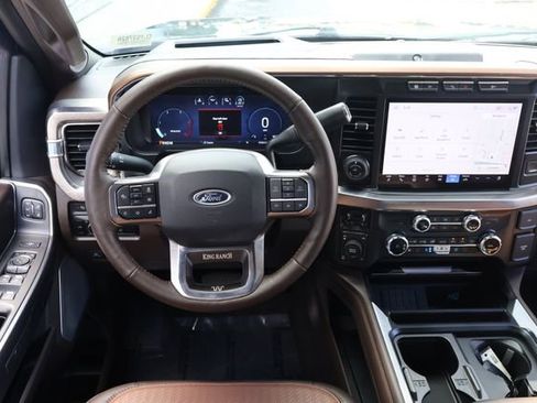 Used 2020 GMC Yukon Denali w/ Denali Premium Package image 13