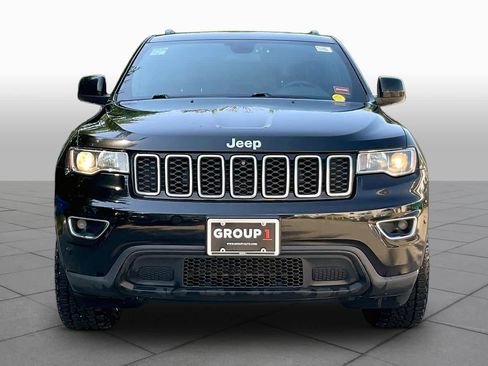Used 2021 Jeep Grand Cherokee Laredo X AWD/4WD image 3
