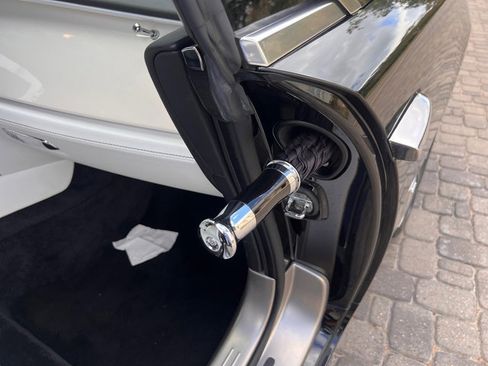 Used 2019 Rolls-Royce Wraith image 28