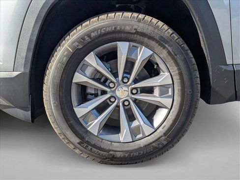 New 2026 Chevrolet Equinox LT w/ LPO, Floor Liner Package image 10