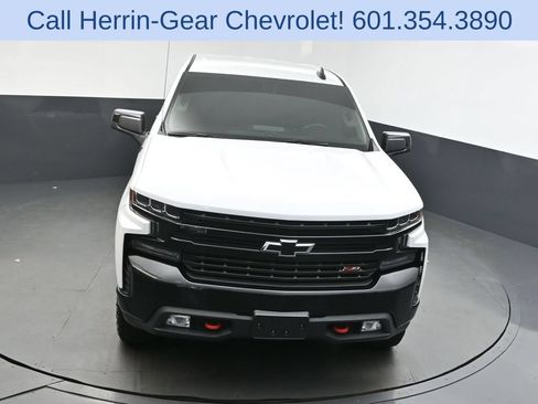 Used 2021 Chevrolet Silverado 1500 LT Trail Boss AWD/4WD image 32