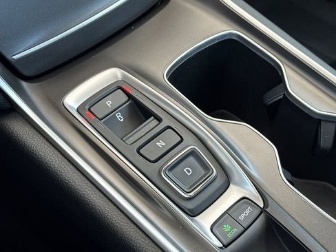 Certified 2022 Honda Accord Sport image 25