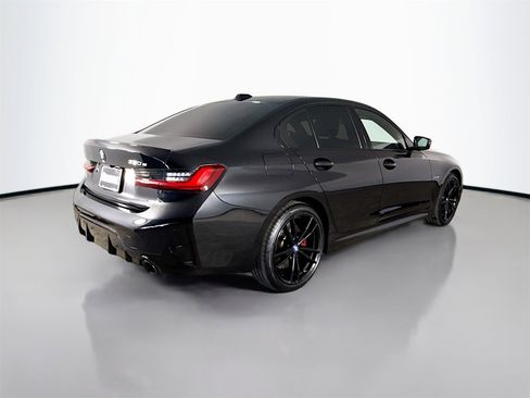 Certified 2023 BMW 330e w/ M Sport Package image 7