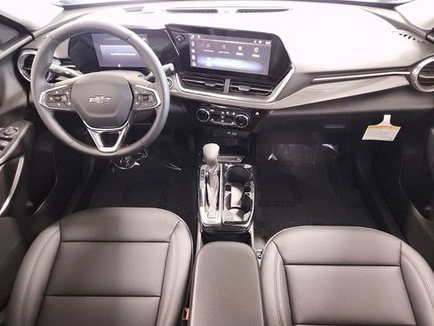 Used 2026 Chevrolet Trax ACTIV image 24