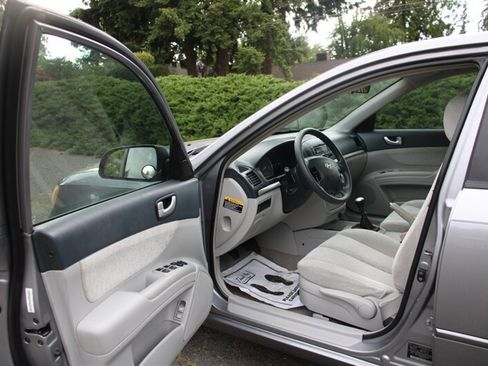 Used 2007 Hyundai Sonata GLS FWD image 5