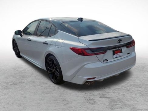 Used 2026 Toyota Camry XSE FWD image 5