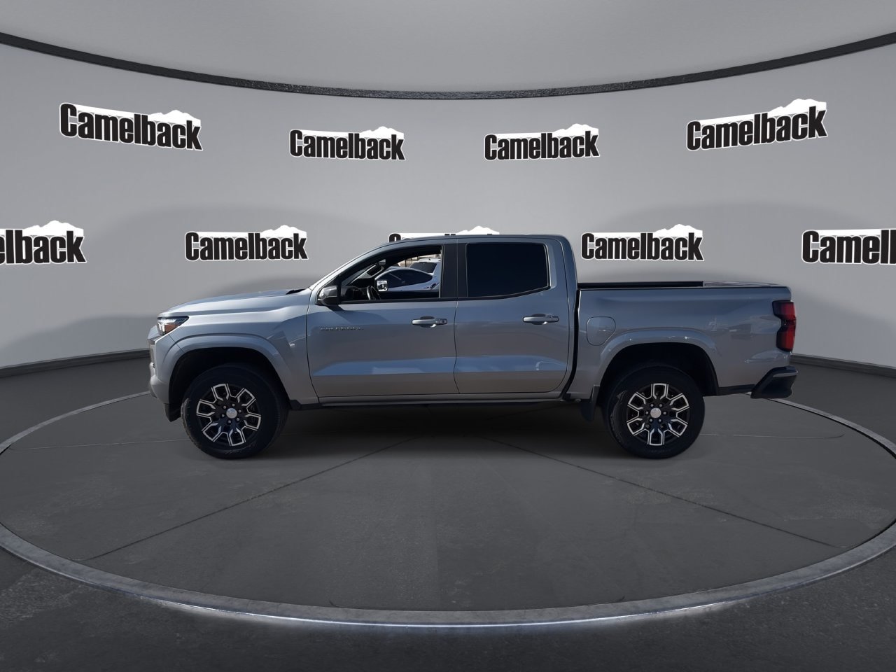 Used 2023 Chevrolet Colorado LT w/ LT Convenience Package III RWD image 4