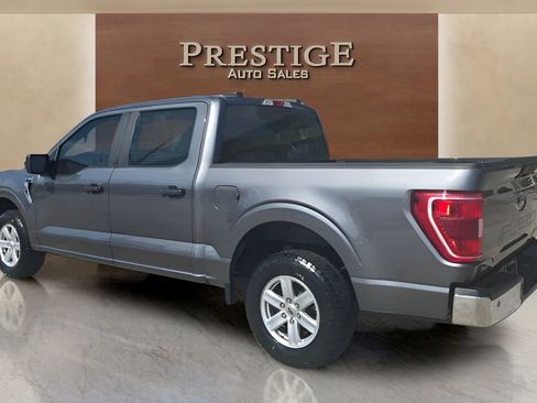 Used 2021 Ford F150 XLT image 7