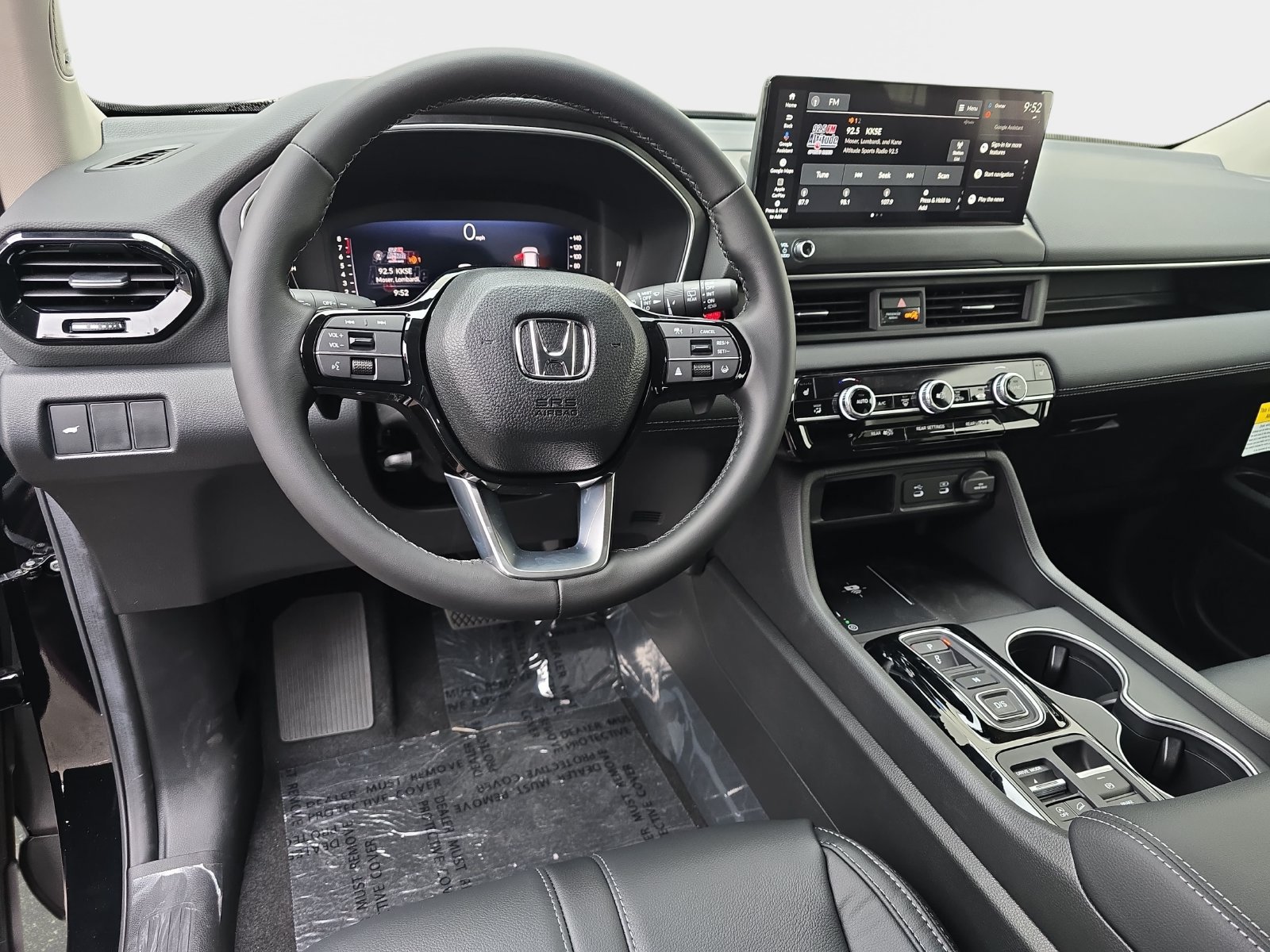 New 2026 Honda Pilot Touring image 17