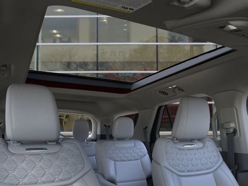 New 2026 Ford Explorer Platinum w/ LUX Leather Package image 22