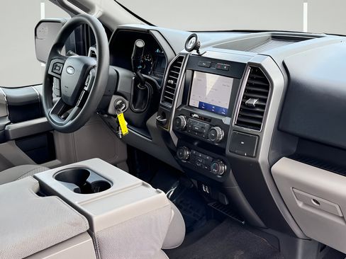 Used 2020 Ford F150 XLT RWD image 6