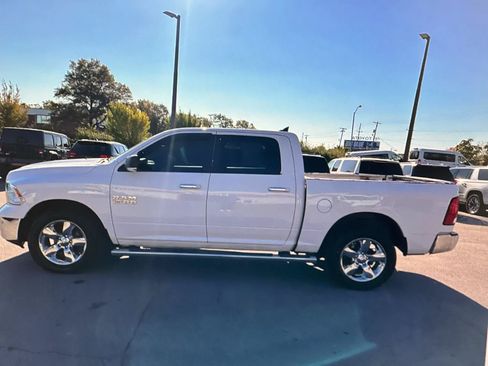 Used 2017 RAM 1500 Big Horn AWD/4WD image 2