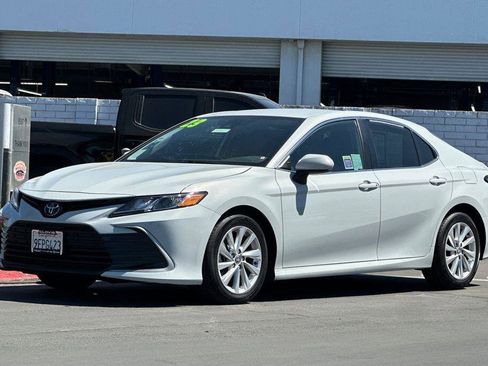 Used 2023 Toyota Camry LE FWD image 8