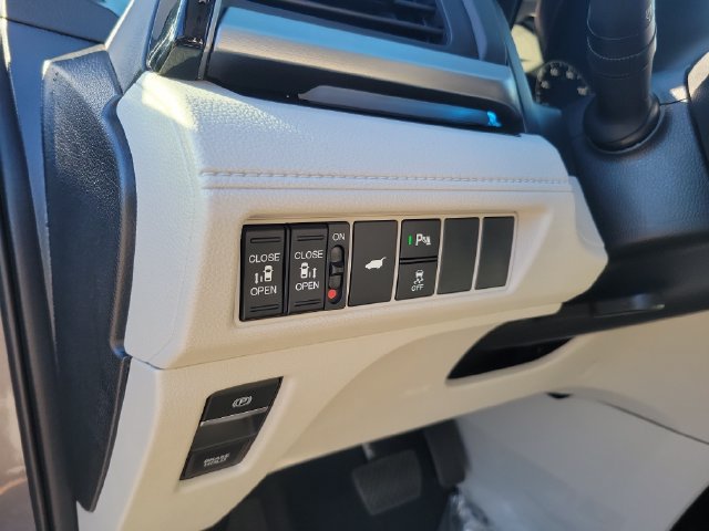 New 2027 Honda Odyssey Touring image 10