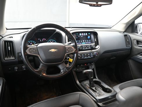 Used 2017 Chevrolet Colorado Z71 image 18