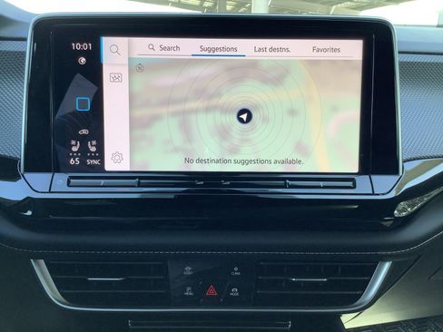 New 2026 Volkswagen Atlas Cross Sport SEL R-Line image 16